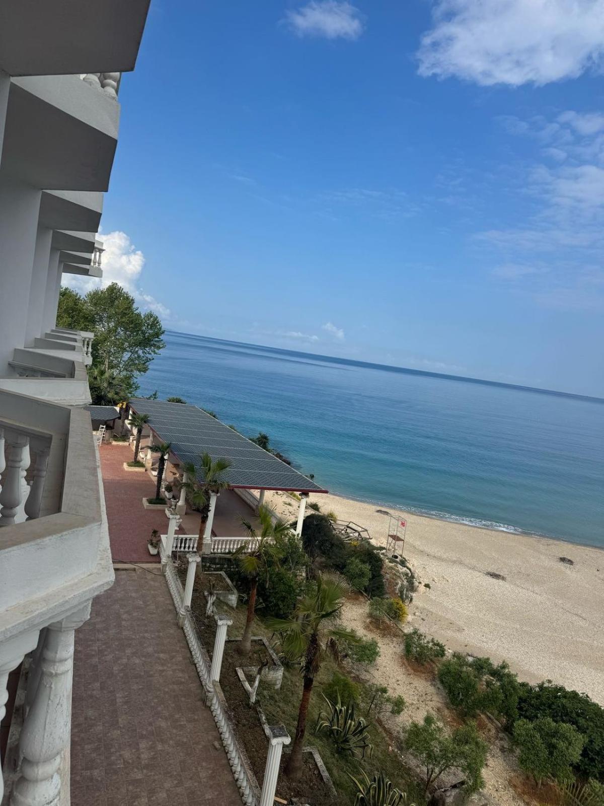 Hotel Dodona ซารานเดอ ภายนอก รูปภาพ